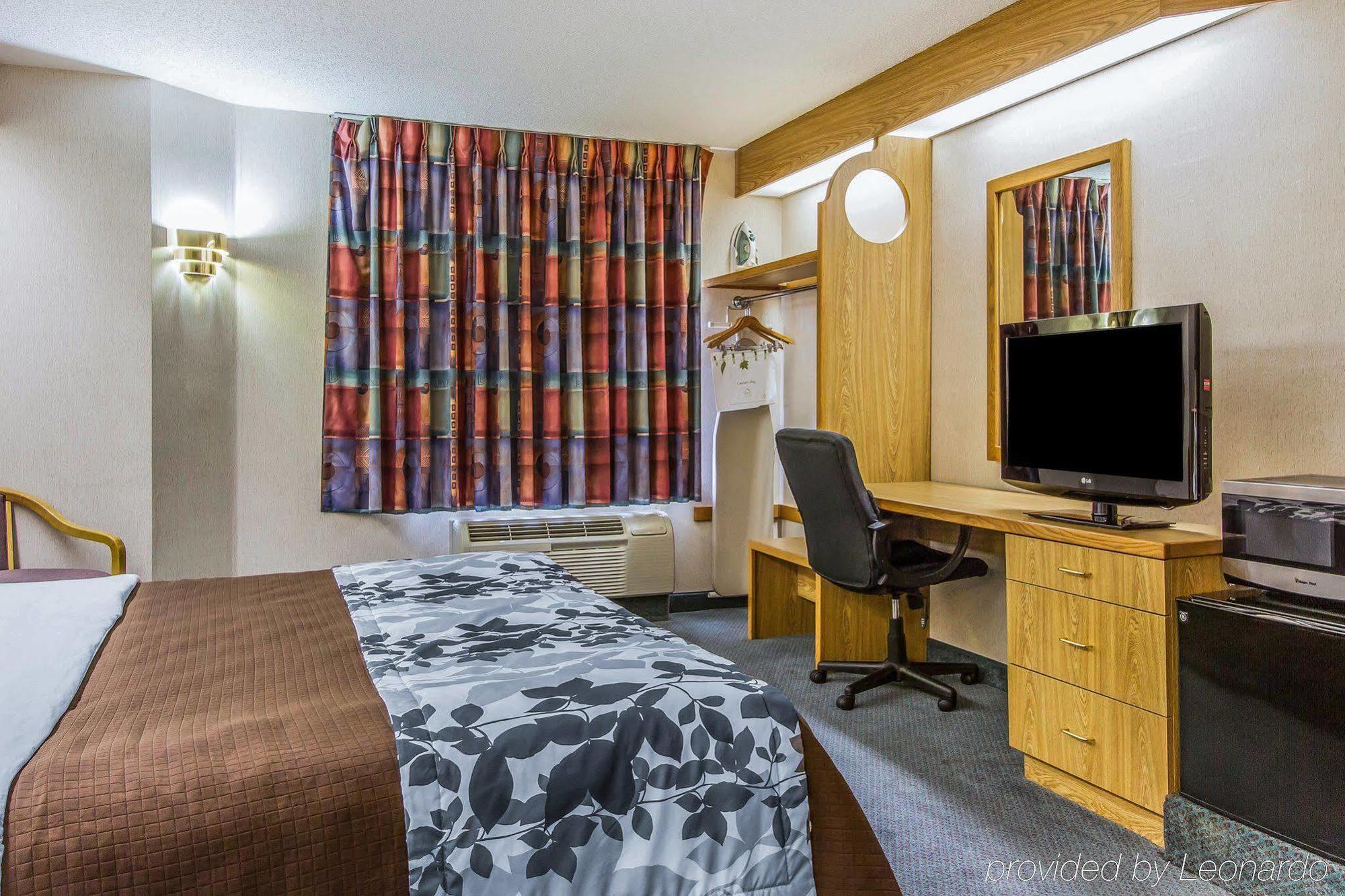 Rodeway Inn Fremont Eksteriør bilde